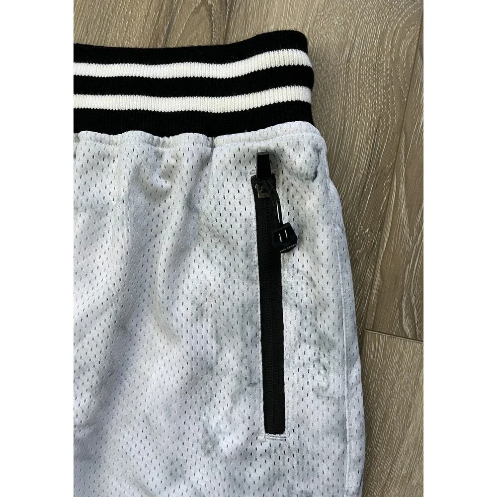John Geiger Basketball Shorts JG Embroidered Logo Mesh Zip Pockets Mens Sz L